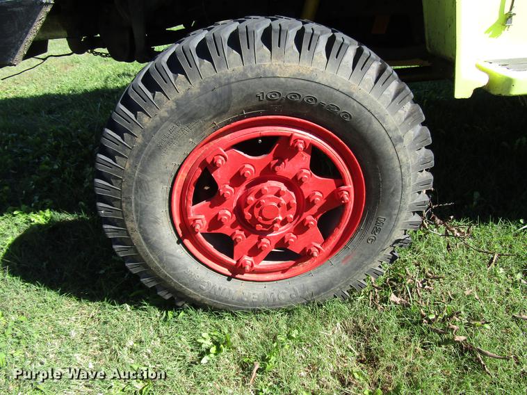 image for item DD3738 1990 GMC C6000 fire truck