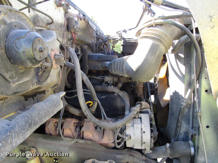 image for item DD3738 1990 GMC C6000 fire truck