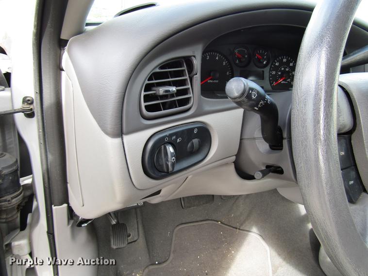 image for item DD3748 2007 Ford Taurus