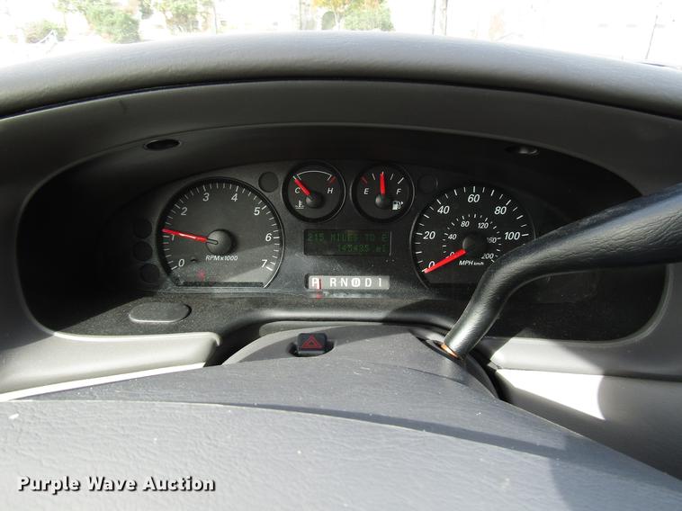 image for item DD3748 2007 Ford Taurus