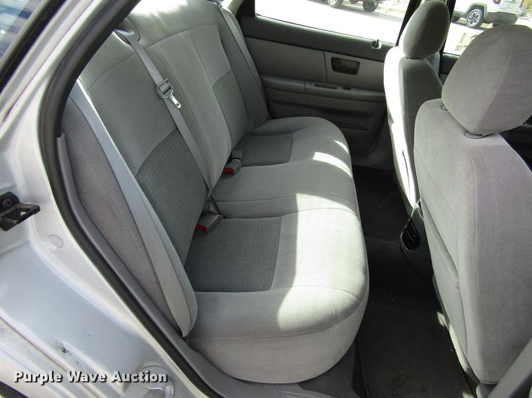 image for item DD3748 2007 Ford Taurus