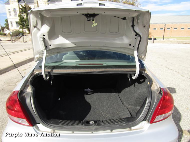 image for item DD3748 2007 Ford Taurus