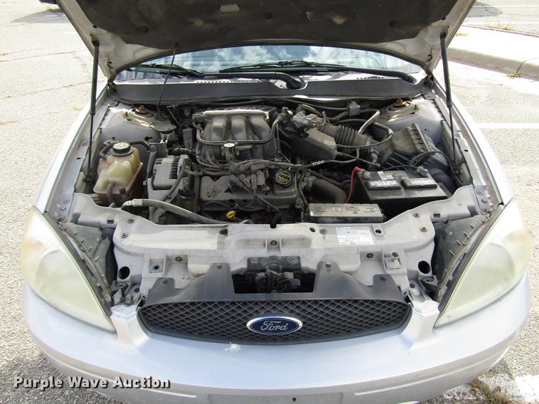 image for item DD3748 2007 Ford Taurus