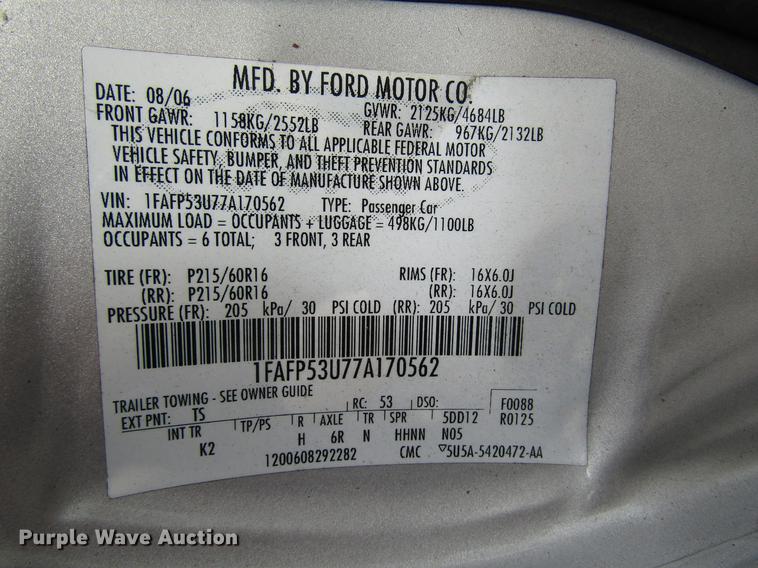 image for item DD3748 2007 Ford Taurus
