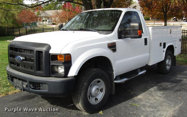 image for item DD3766 2008 Ford F350 Super Duty utility bed pickup truck
