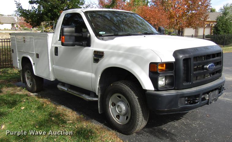 image for item DD3766 2008 Ford F350 Super Duty utility bed pickup truck