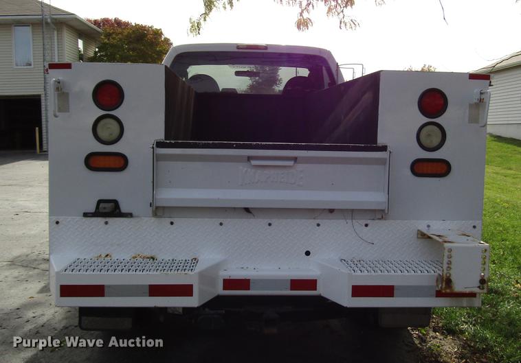 image for item DD3766 2008 Ford F350 Super Duty utility bed pickup truck