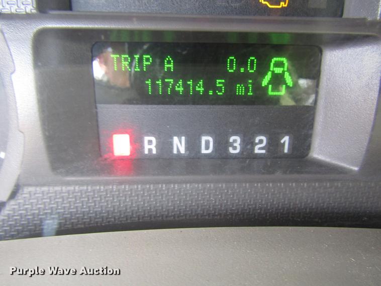 image for item DD3766 2008 Ford F350 Super Duty utility bed pickup truck