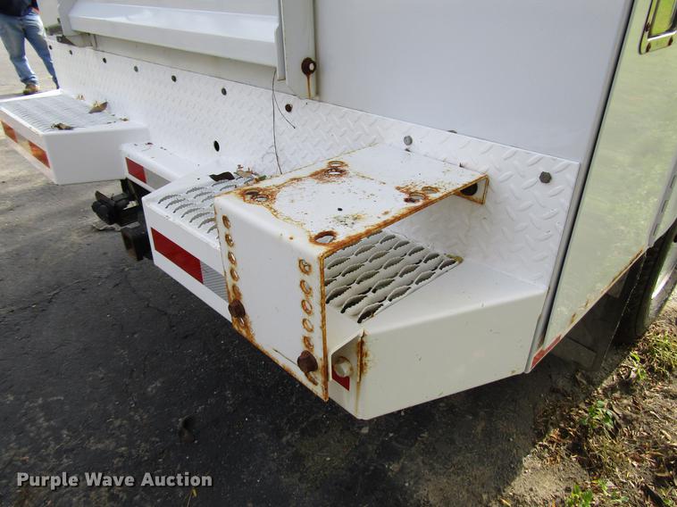 image for item DD3766 2008 Ford F350 Super Duty utility bed pickup truck