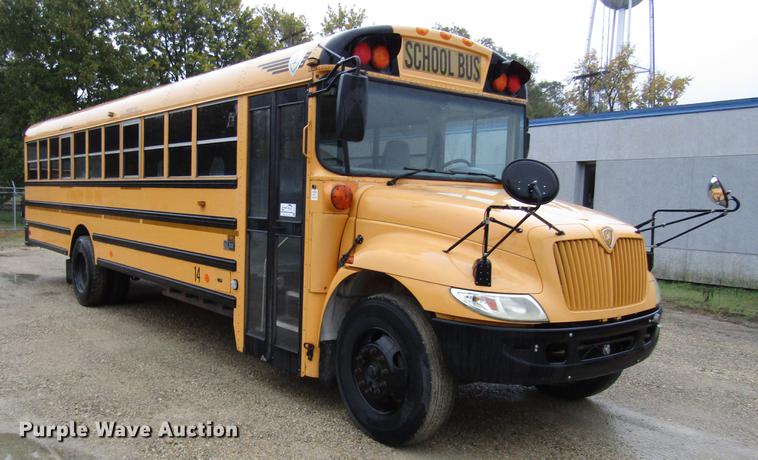 image for item DD3771 2007 International CE300 school bus