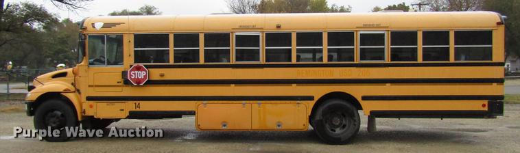 image for item DD3771 2007 International CE300 school bus