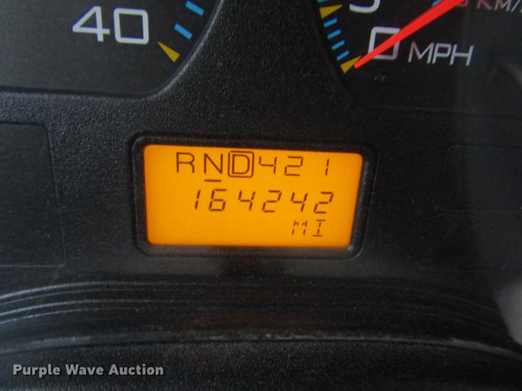 image for item DD3771 2007 International CE300 school bus