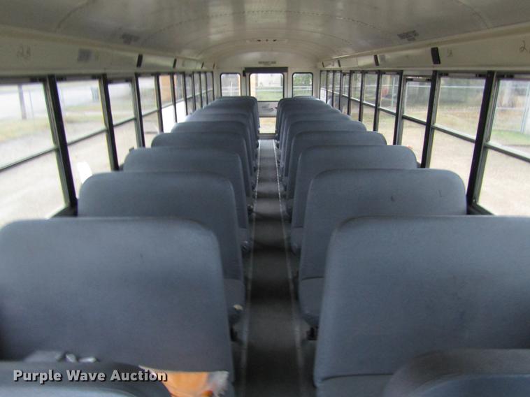 image for item DD3771 2007 International CE300 school bus