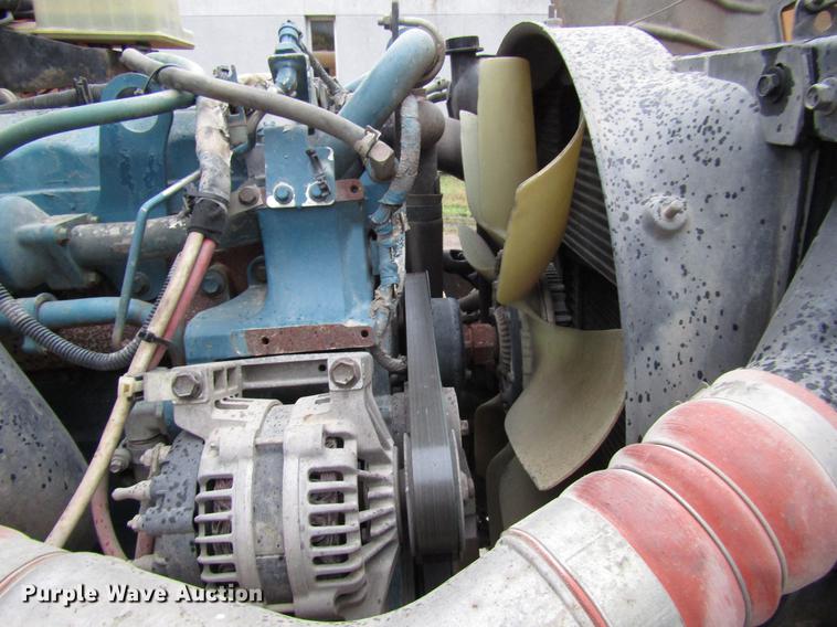 image for item DD3771 2007 International CE300 school bus