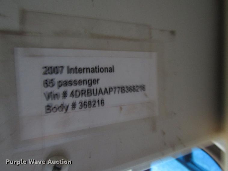 image for item DD3771 2007 International CE300 school bus