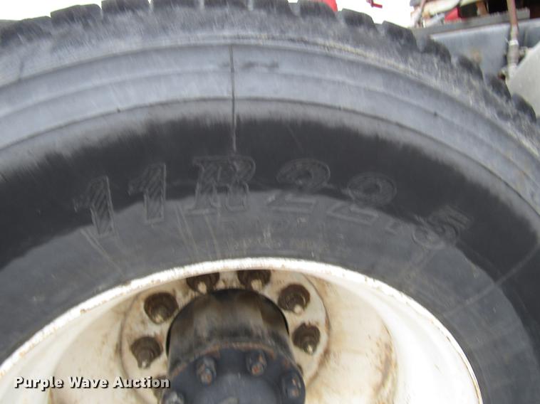 image for item DD3782 1985 Ford CL9000 semi truck