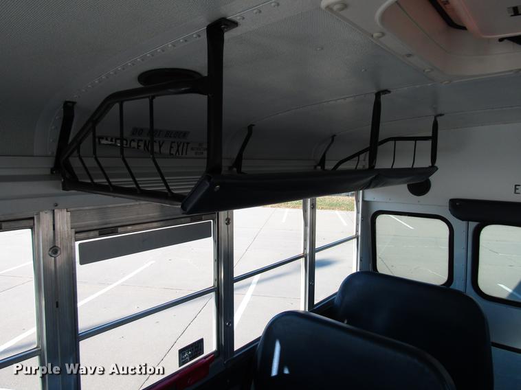 image for item DD3799 2003 Chevrolet Express 3500 school bus