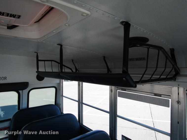image for item DD3799 2003 Chevrolet Express 3500 school bus