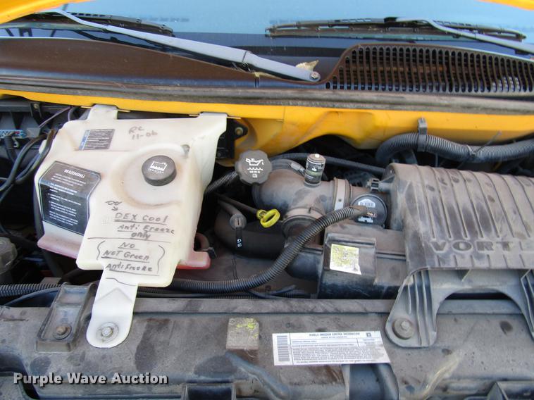 image for item DD3799 2003 Chevrolet Express 3500 school bus