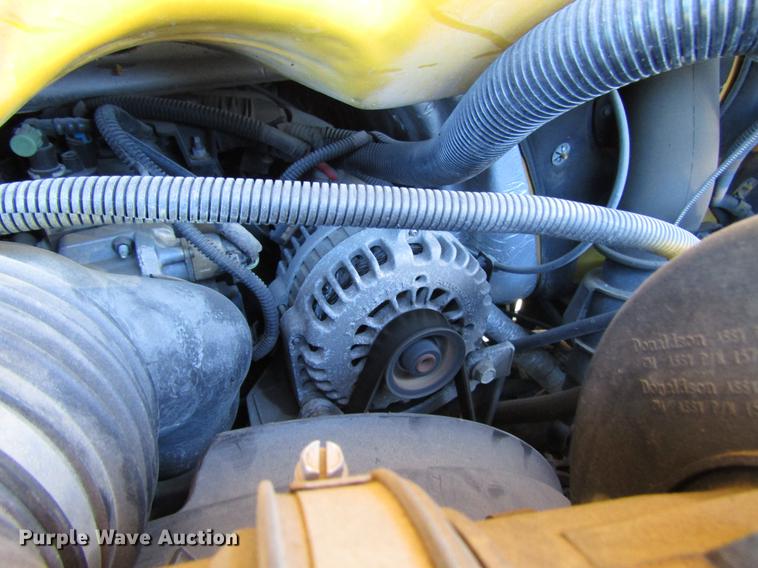 image for item DD3799 2003 Chevrolet Express 3500 school bus