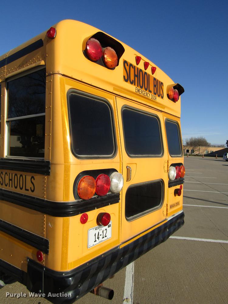 image for item DD3799 2003 Chevrolet Express 3500 school bus