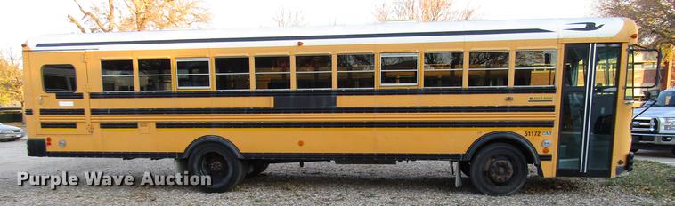 image for item DD3800 2001 Blue Bird TC2000 school bus