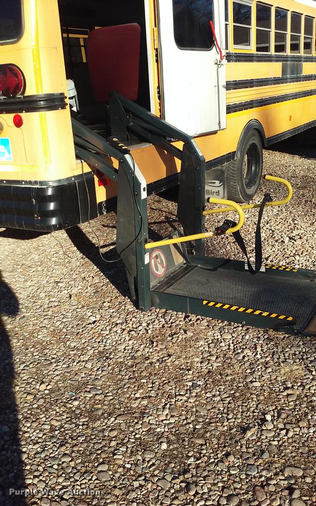 image for item DD3800 2001 Blue Bird TC2000 school bus