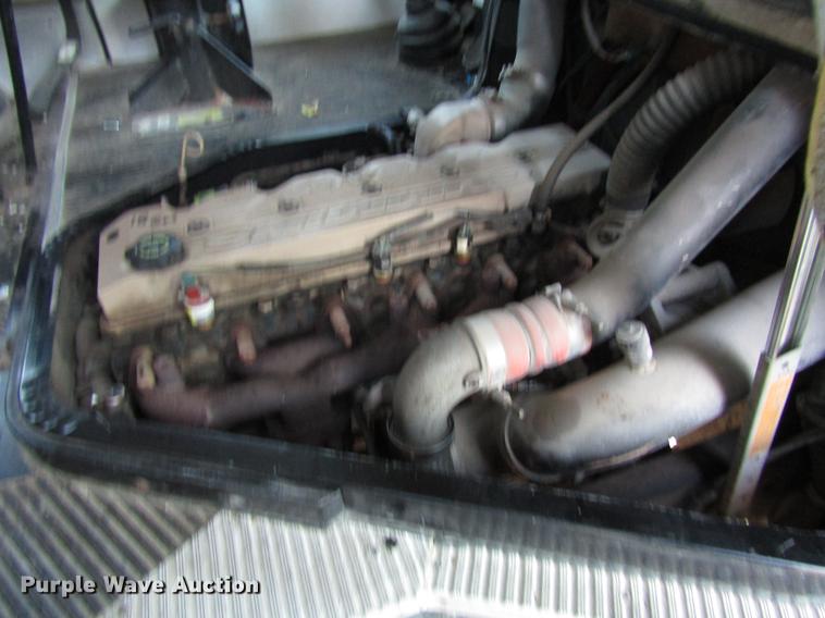 image for item DD3800 2001 Blue Bird TC2000 school bus