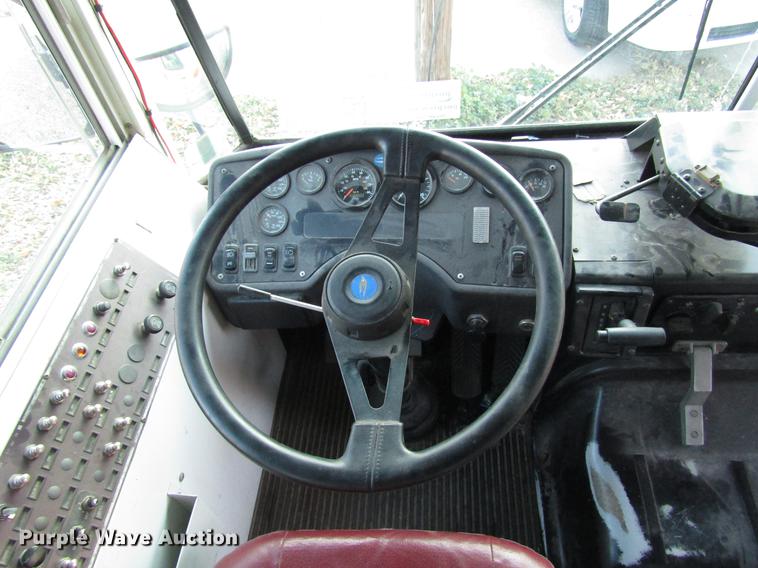 image for item DD3800 2001 Blue Bird TC2000 school bus