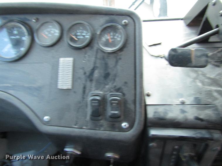 image for item DD3800 2001 Blue Bird TC2000 school bus