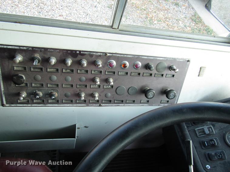 image for item DD3800 2001 Blue Bird TC2000 school bus