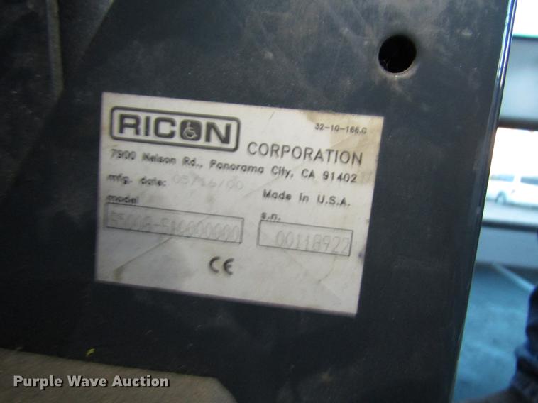 image for item DD3800 2001 Blue Bird TC2000 school bus