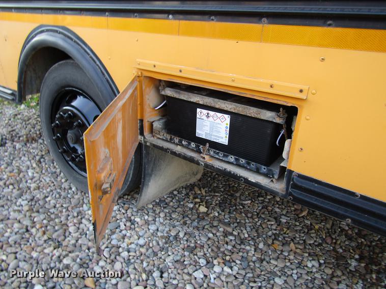 image for item DD3800 2001 Blue Bird TC2000 school bus