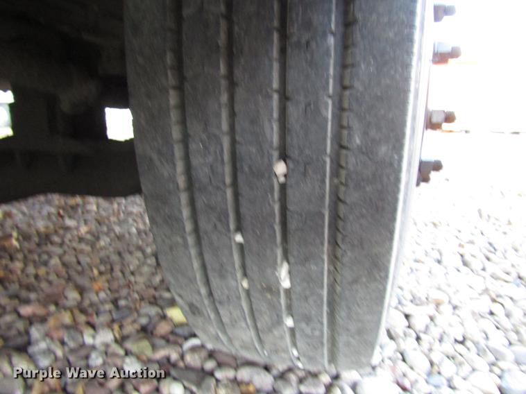 image for item DD3800 2001 Blue Bird TC2000 school bus