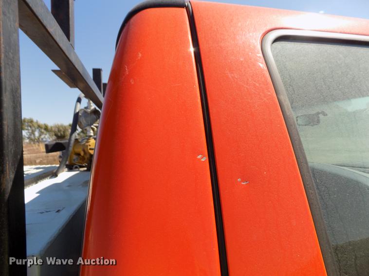 image for item DD5890 2006 Ford F250 Super Duty XL pickup truck