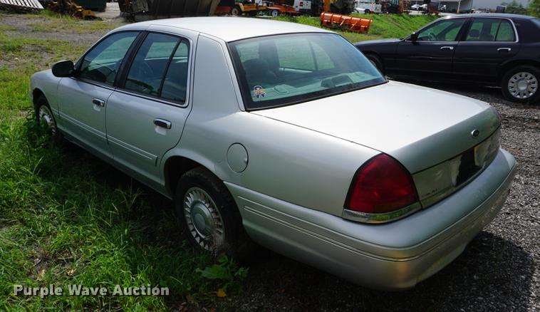 image for item DD7901 2000 Ford Crown Victoria Police Interceptor