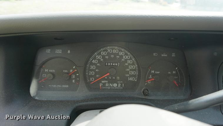 image for item DD7901 2000 Ford Crown Victoria Police Interceptor