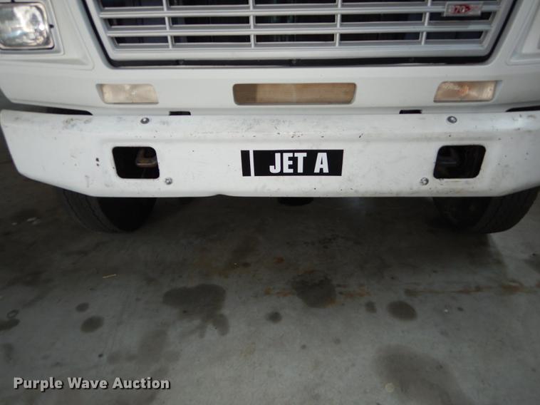 image for item DE1761 1980 Ford F600 jet fuel truck