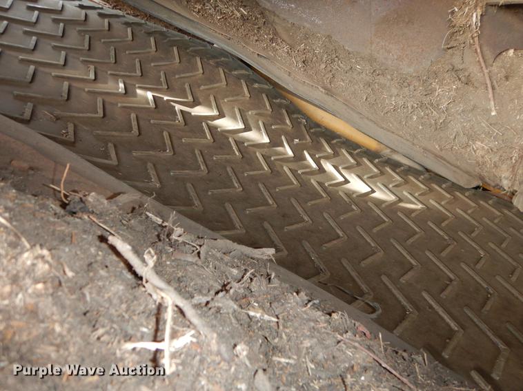 image for item DE1787 2002 Bandit 3680 Beast horizontal recycler/grinder