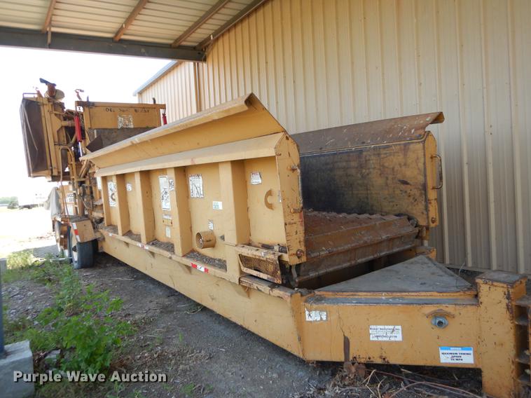 image for item DE1787 2002 Bandit 3680 Beast horizontal recycler/grinder