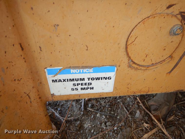 image for item DE1787 2002 Bandit 3680 Beast horizontal recycler/grinder