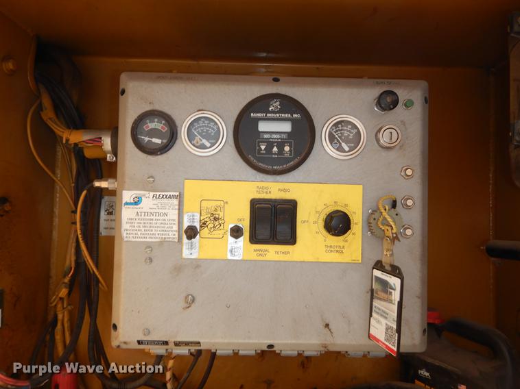 image for item DE1787 2002 Bandit 3680 Beast horizontal recycler/grinder