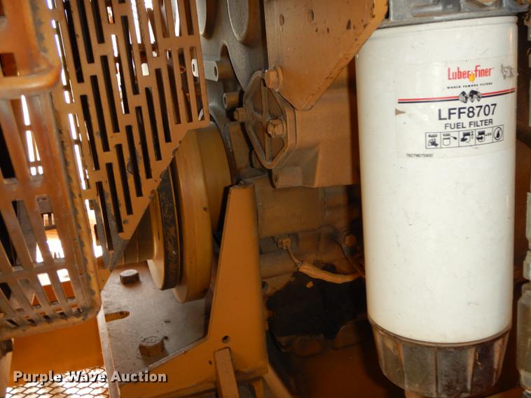 image for item DE1787 2002 Bandit 3680 Beast horizontal recycler/grinder