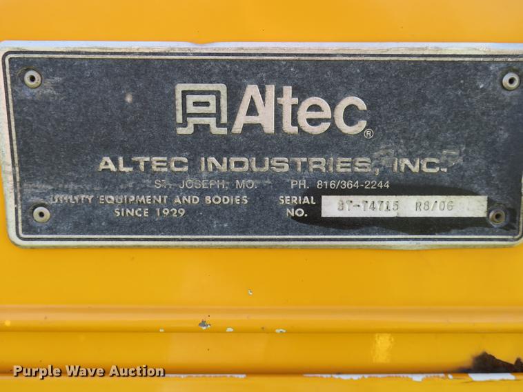 image for item DE3822 2007 Ford F550 bucket truck