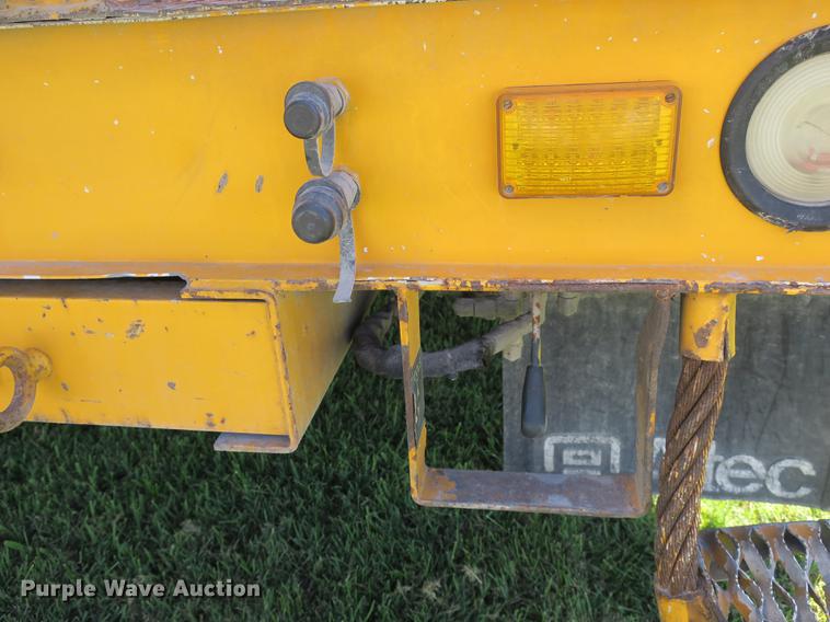 image for item DE3822 2007 Ford F550 bucket truck