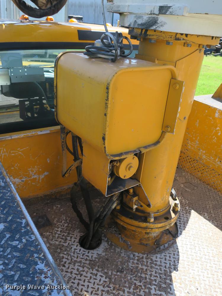 image for item DE3822 2007 Ford F550 bucket truck