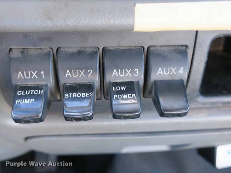 image for item DE3822 2007 Ford F550 bucket truck