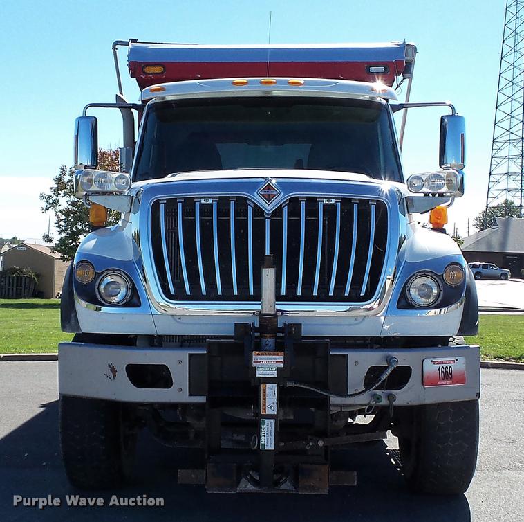 image for item DE4902 2015 International WorkStar 7500 dump truck