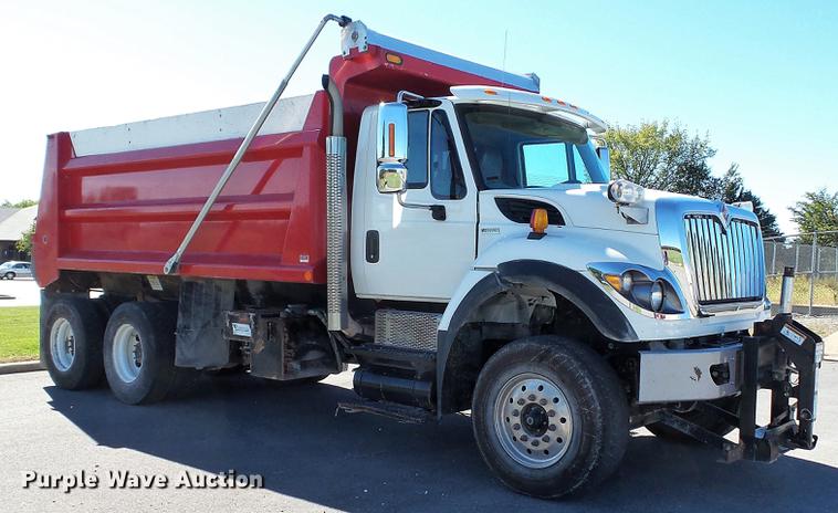 image for item DE4902 2015 International WorkStar 7500 dump truck