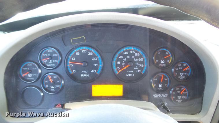 image for item DE4902 2015 International WorkStar 7500 dump truck